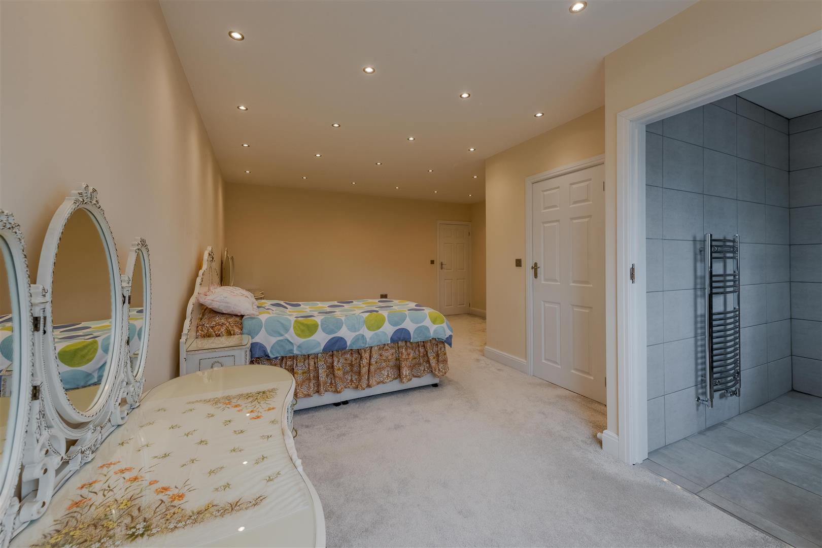 Sandy Lane, Kidderminster